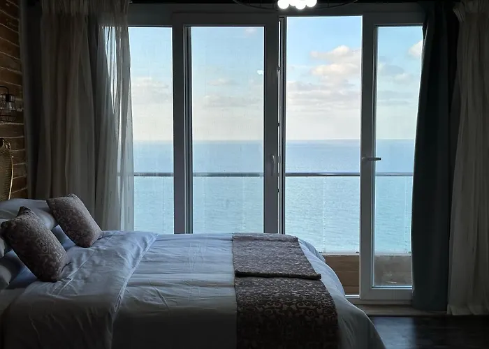 Sea View Cabin