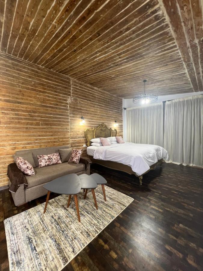 Sea View Apartment *